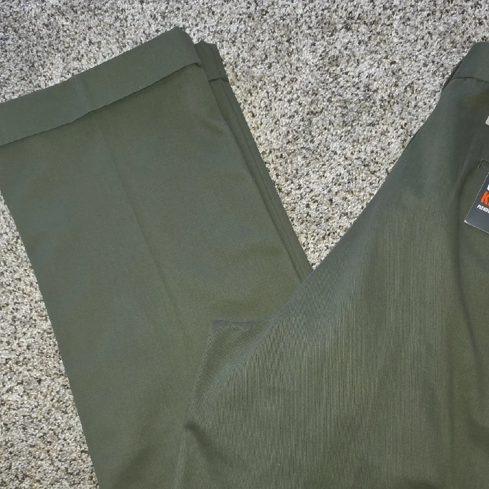 Dockers Men's Chinos - Dark Green